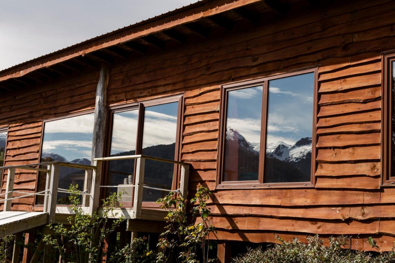 Las Bandurrias Eco Hostal Cochamo Exterior photo