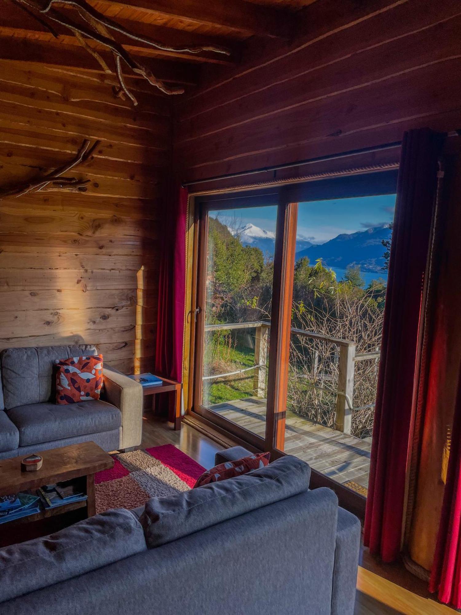 Las Bandurrias Eco Hostal Cochamo Exterior photo
