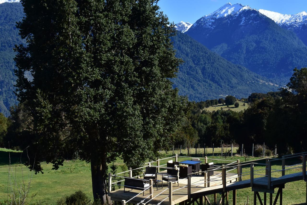 Las Bandurrias Eco Hostal Cochamo Exterior photo